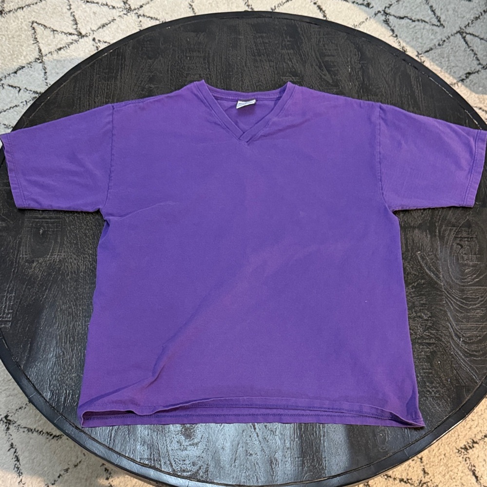 Vintage Chic Purple V-Neck Top